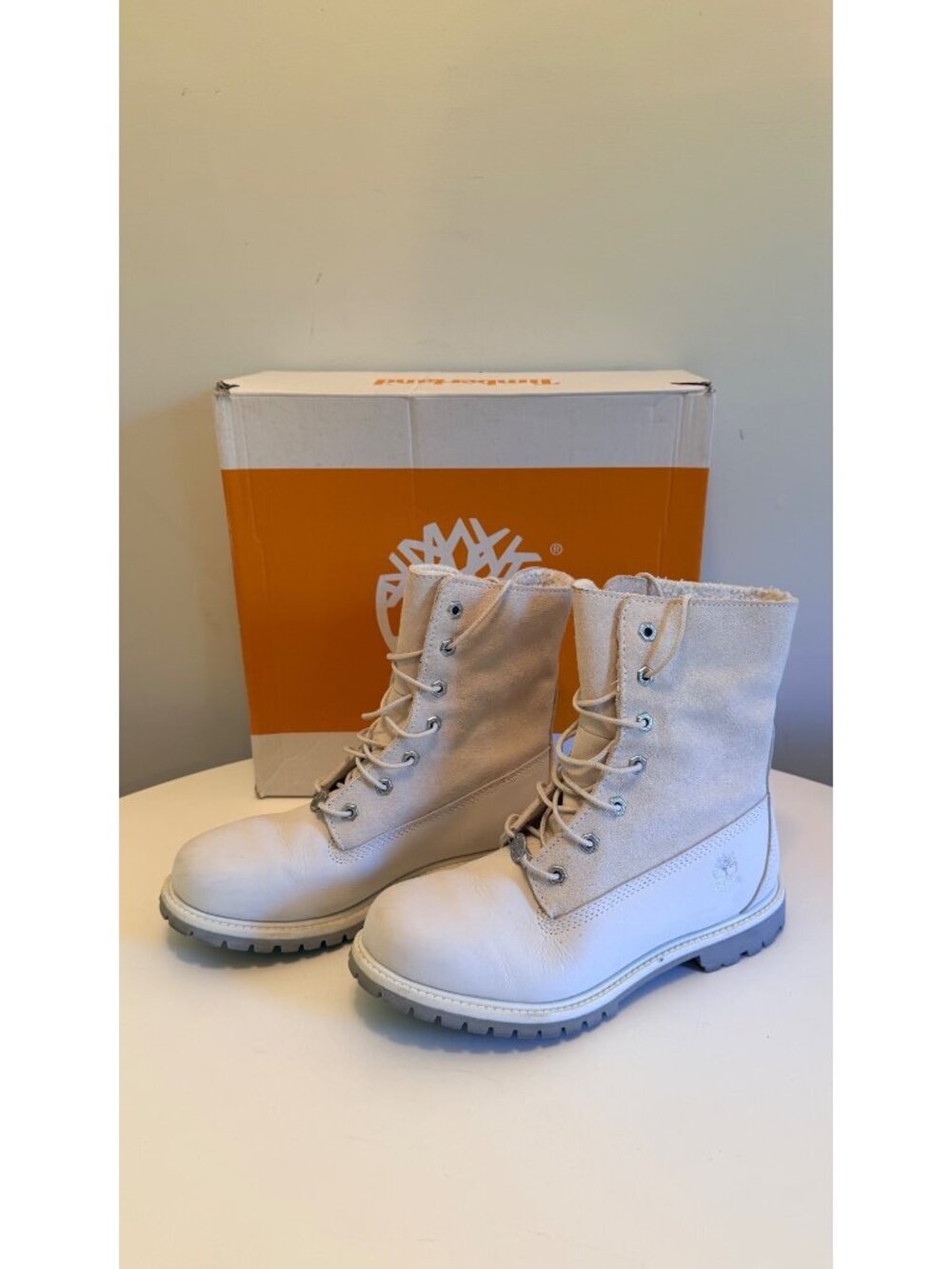 Timberland Womens Size 10 Waterproof Fleece Fold-Down Boots White Nubuck Silver
